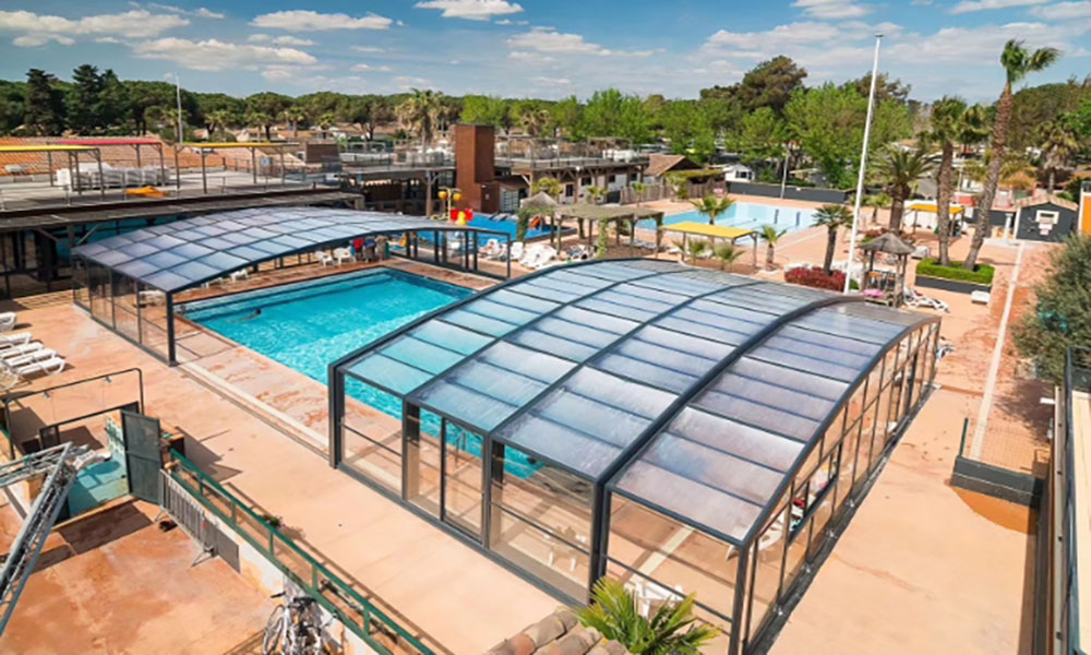法国公共泳池移动阳光房